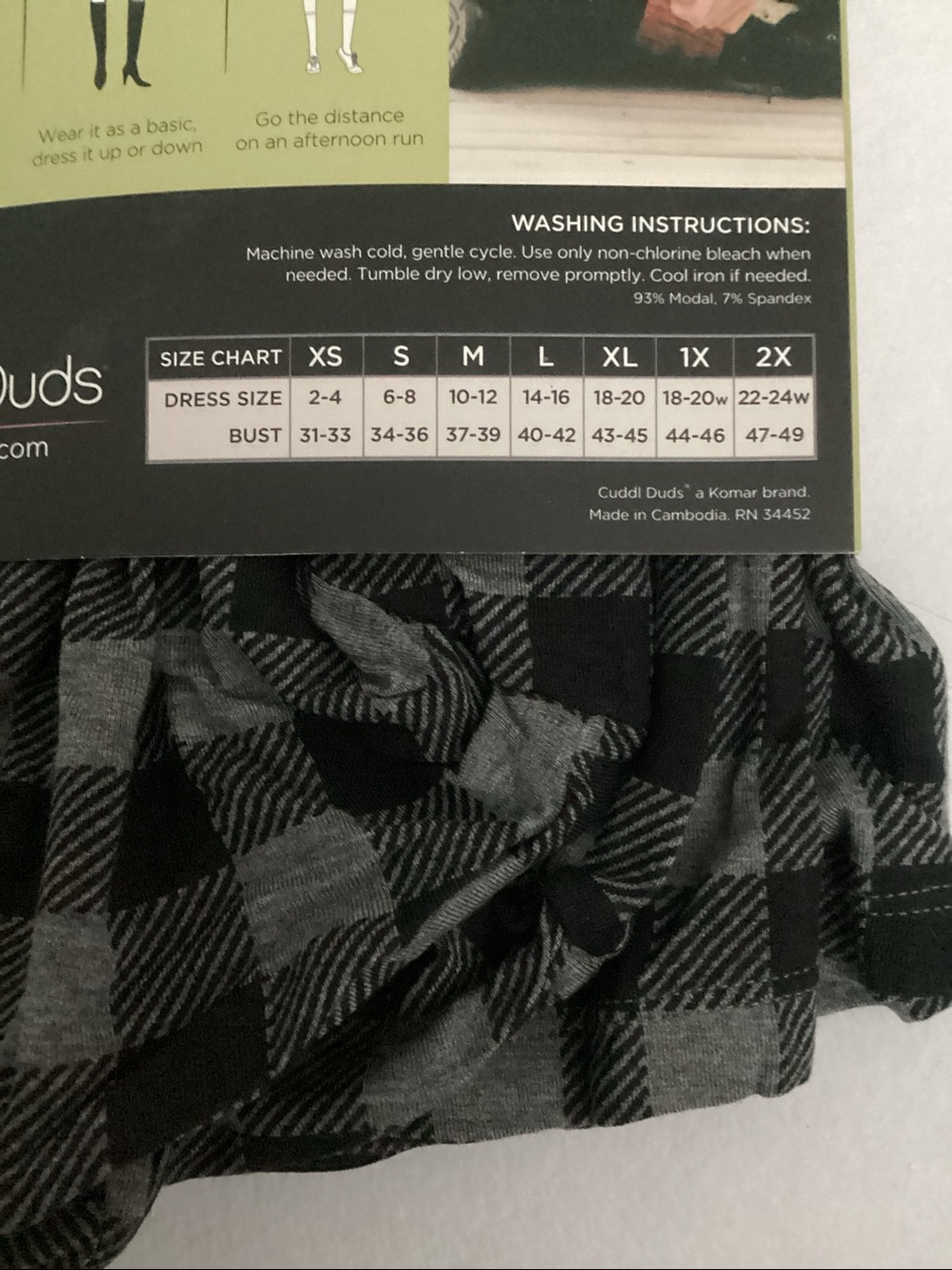Cuddl Duds Softwear with Stretch Long Sleeve Crew - Plaid Black & Charcoal - Picture 4 of 5